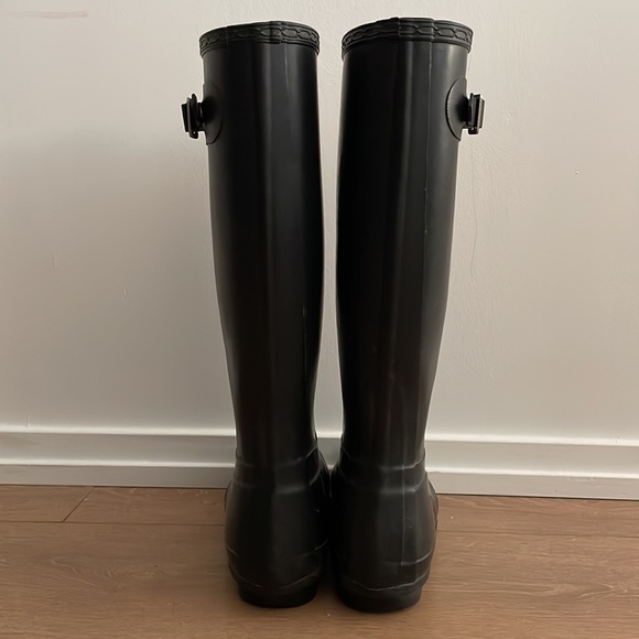 HUNTER RAIN BOOTS SZ8 - Picture 3 of 6